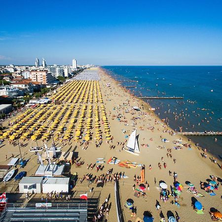 Mansarda 7 Trilocale, Bafile241 - 2' Piano No Ascensore - Adria Holiday Jesolo - Family Apartment ภายนอก รูปภาพ