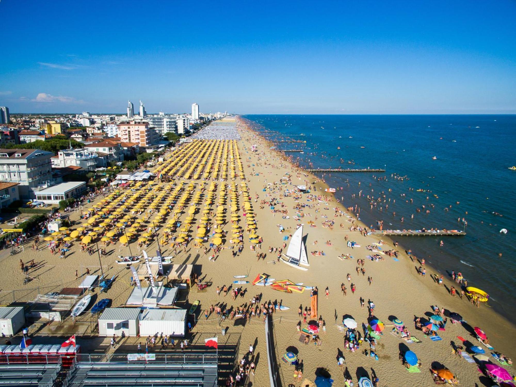 Mansarda 7 Trilocale, Bafile241 - 2' Piano No Ascensore - Adria Holiday Jesolo - Family Apartment ภายนอก รูปภาพ